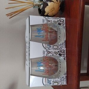 F•R•I•E•N•D•S Stemless Wine Glass Set